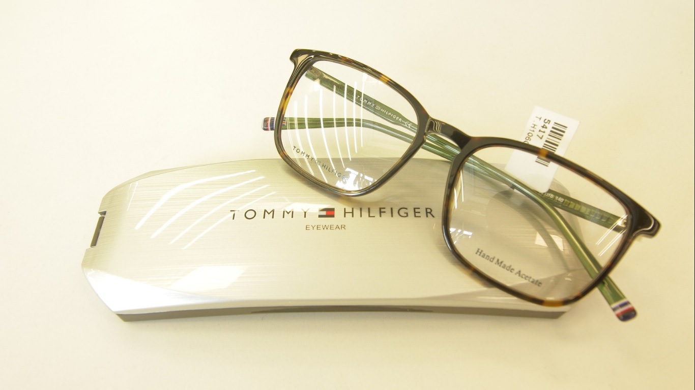 Neha Opticals, Konankunte cross, bangalore